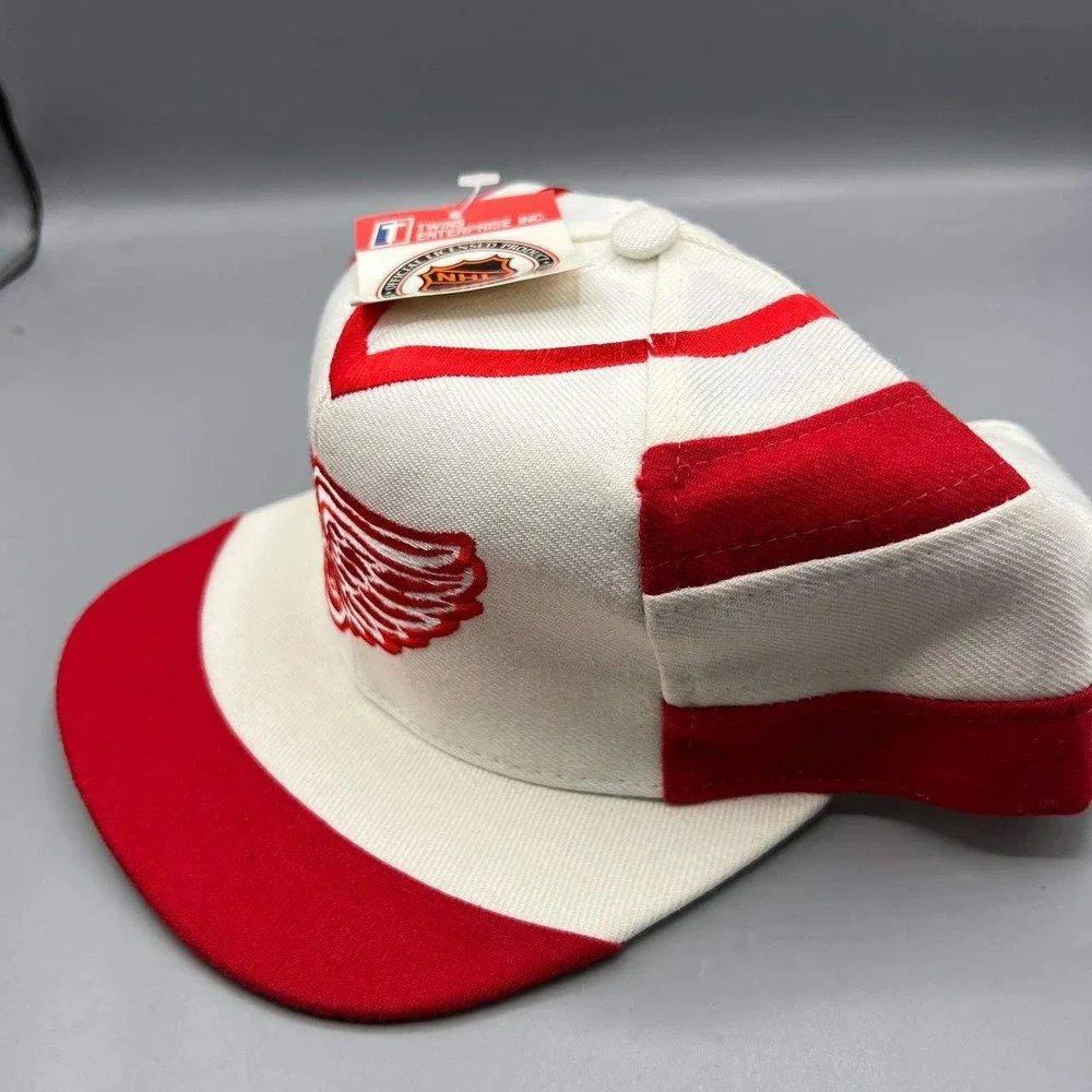 Vintage Detroit Red Wings Hat Men White Twins Enterprise NHL Snap‎ Back Cap New
